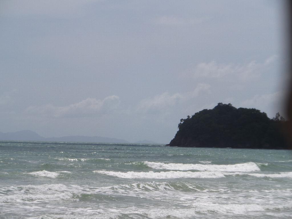 Lanta Triple Novel Hotel Ko Lanta Exterior foto