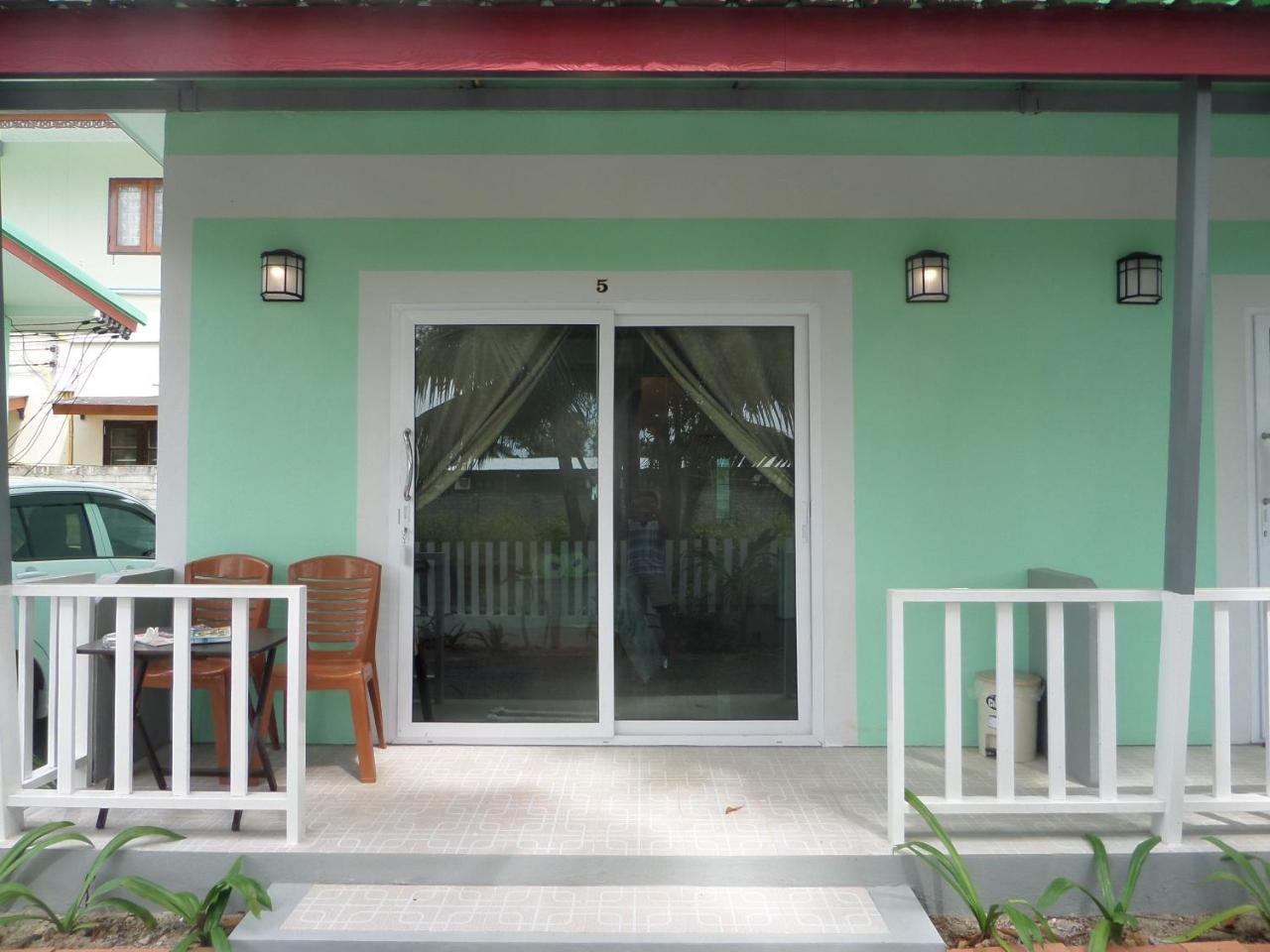 Lanta Triple Novel Hotel Ko Lanta Exterior foto