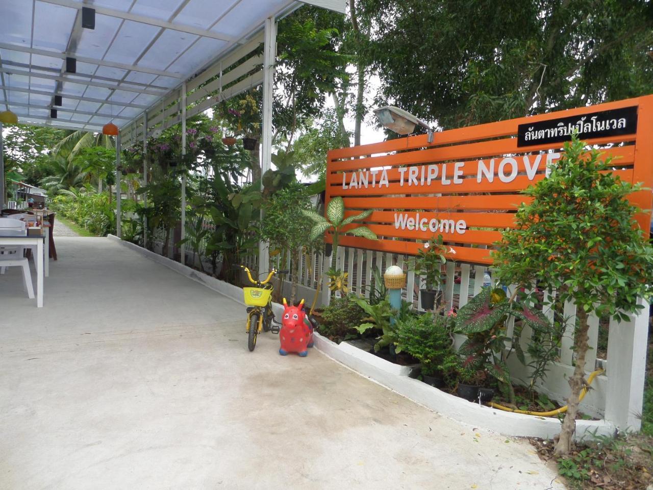 Lanta Triple Novel Hotel Ko Lanta Exterior foto